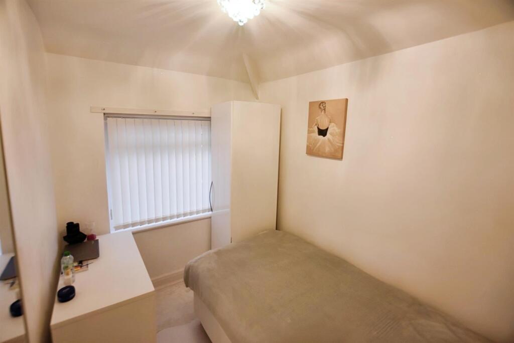 fec15540-379 20bed 203 20- 201K 20JPEG.jpg