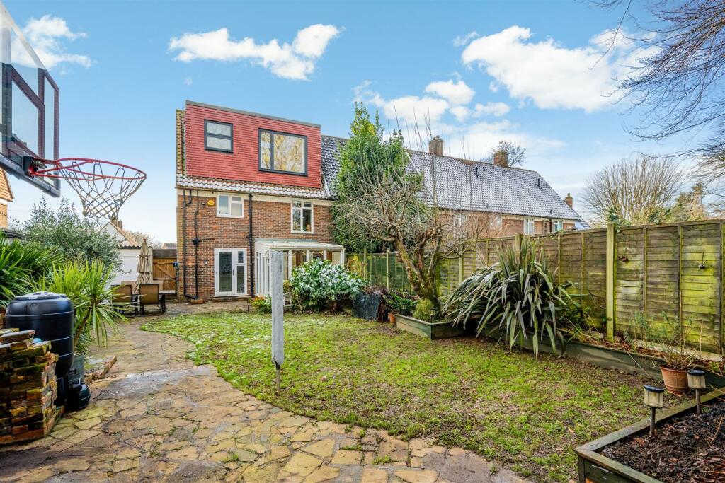 THORNFIELD ROAD, 7 (20 FROM 34)-32.jpg