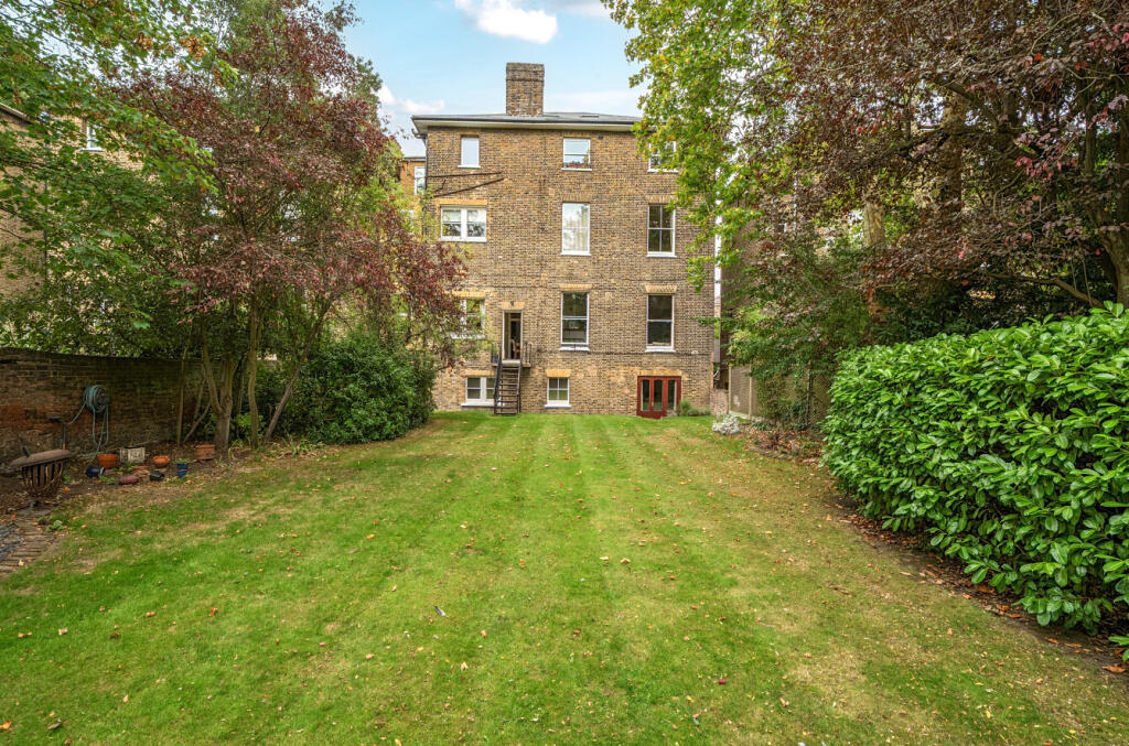 1360584-3-68dd30c...