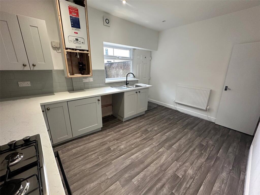 Kitchen2