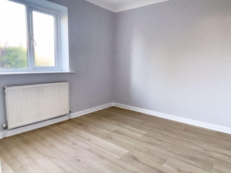 Bedroom 3/Dining Room