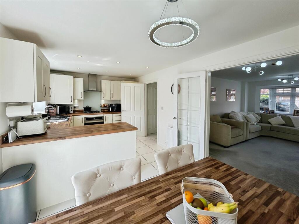 b9f14aa5-2-4D37-B05B-61DD7A921DD5-1141-000000E3256