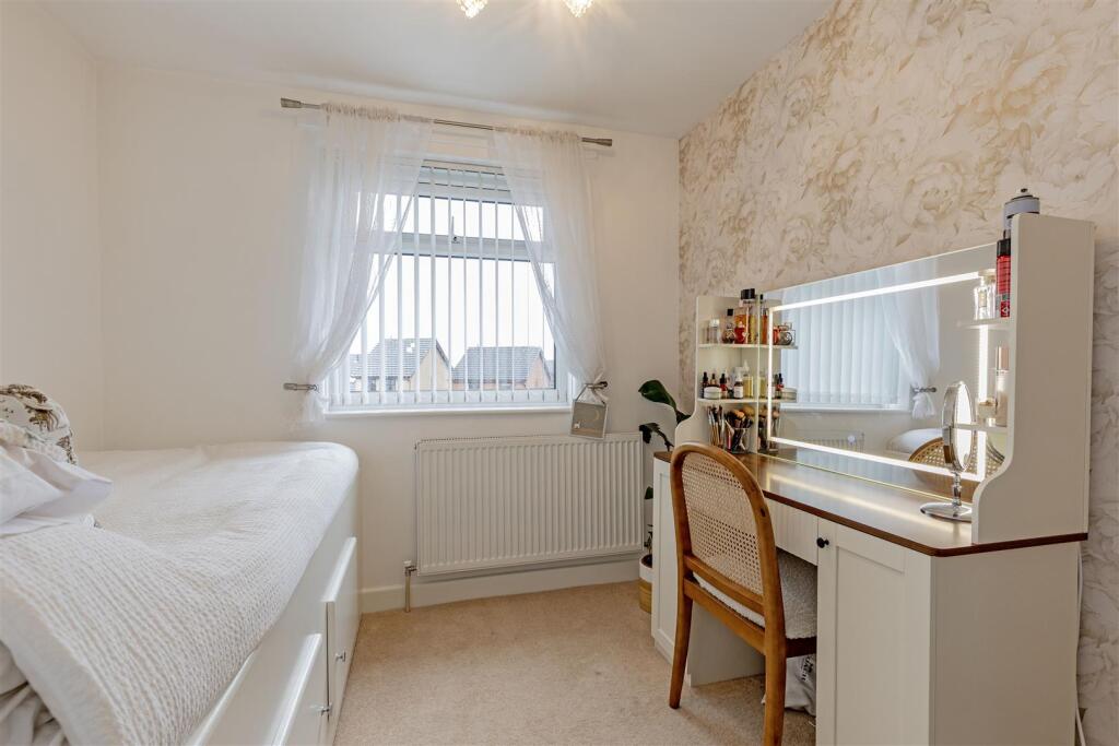 Bedroom 3-1.jpg