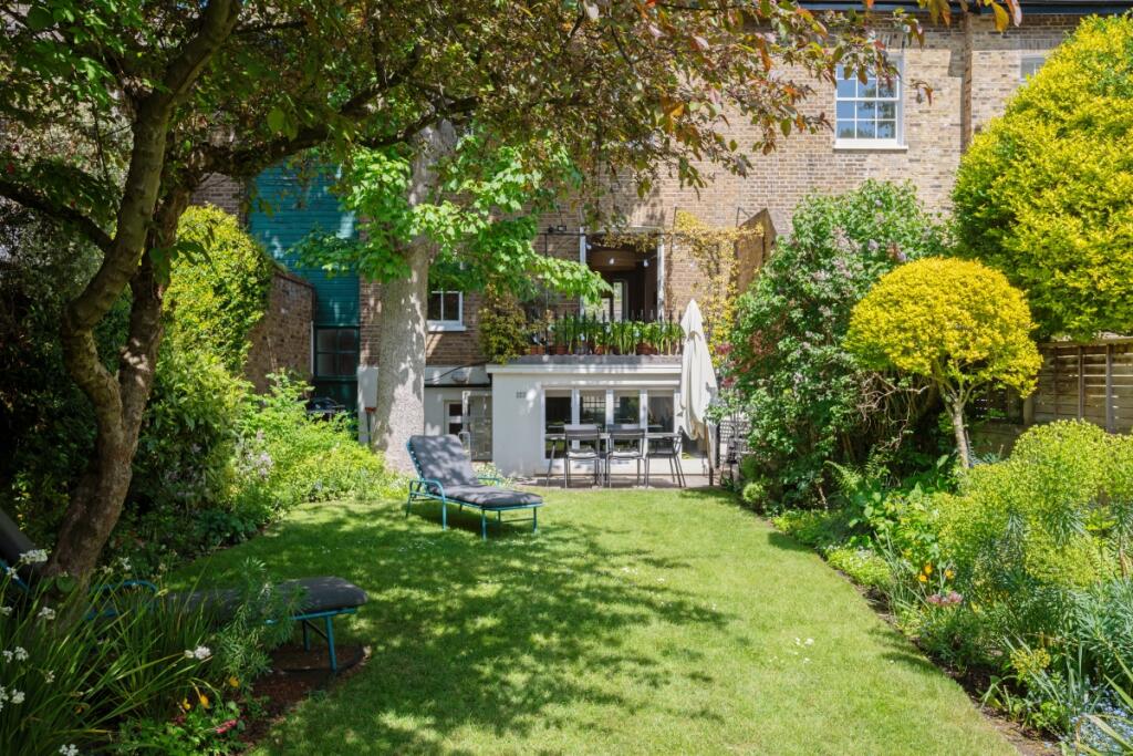 12 Westbourne Par...