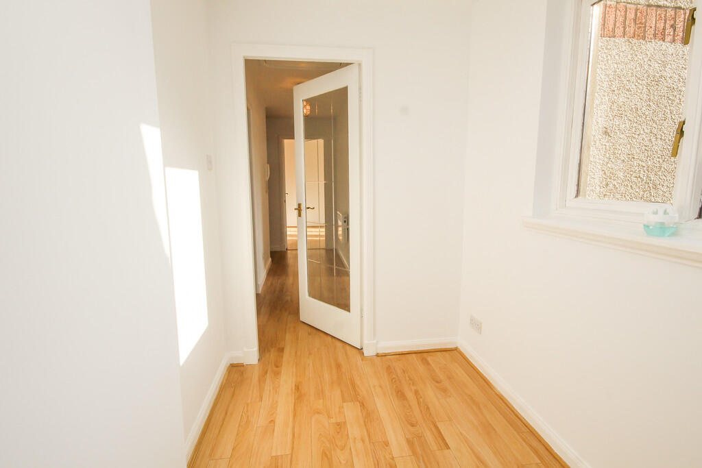 208 Waverley - Sm...