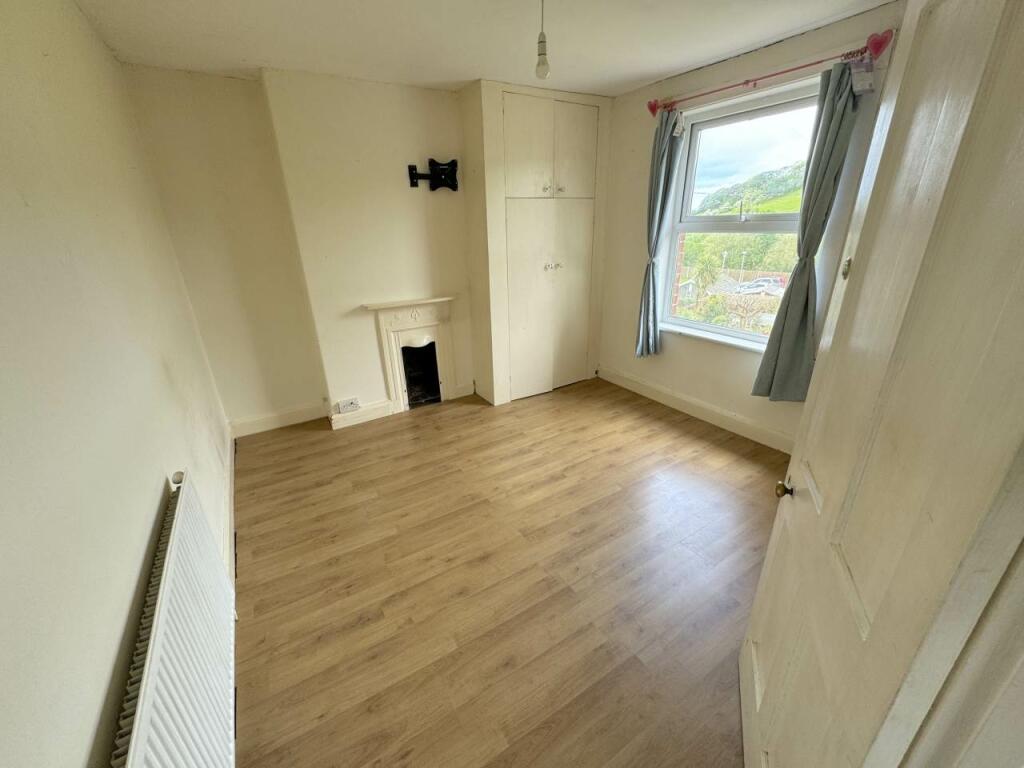 Bedroom2