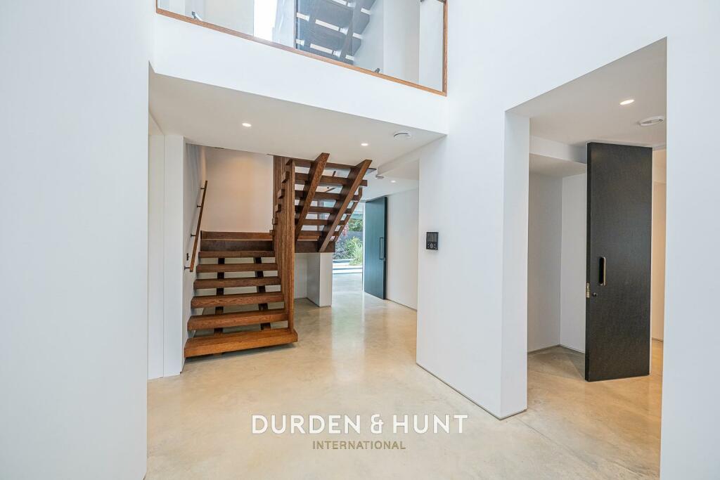 Bushey-32.jpg