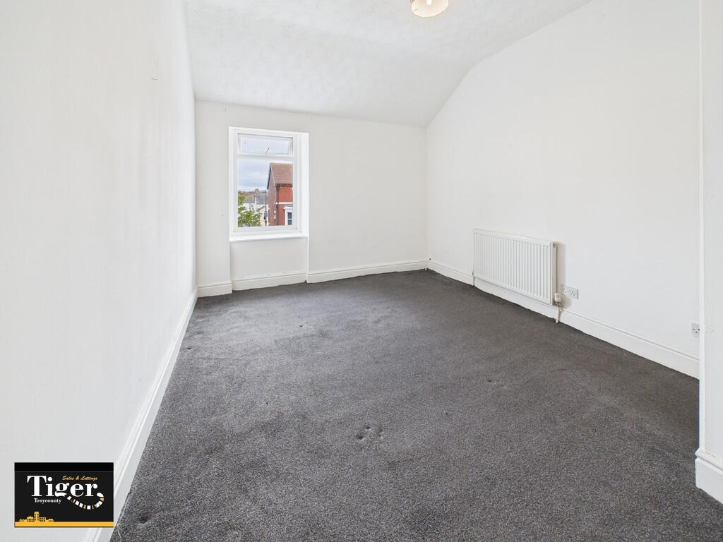 CAM02176G0-PR0709...