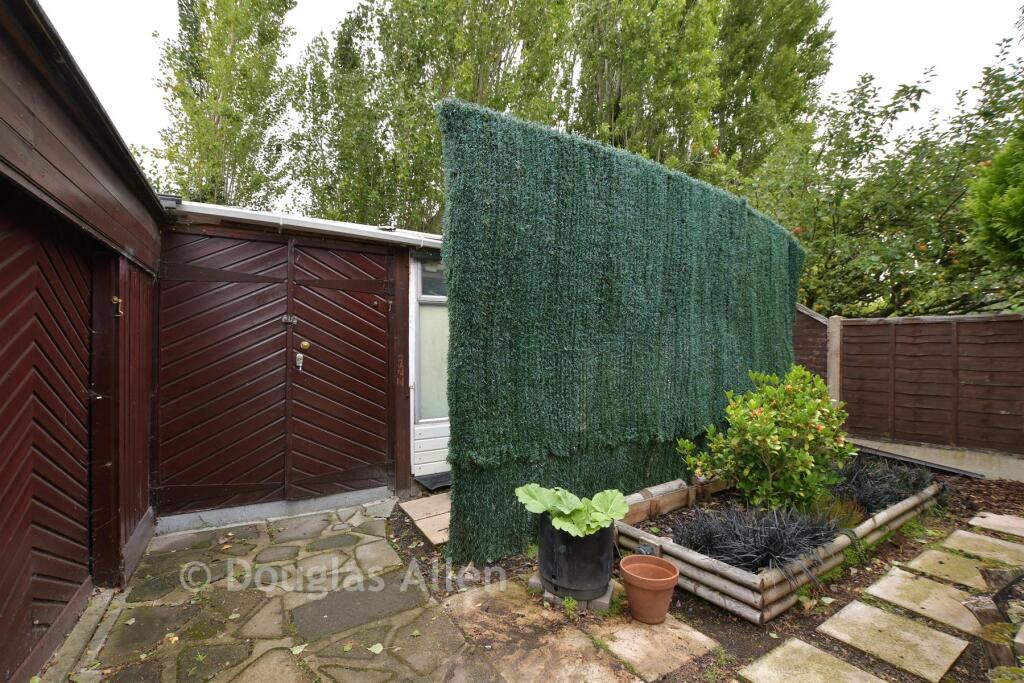 Workshop/Outbuildings