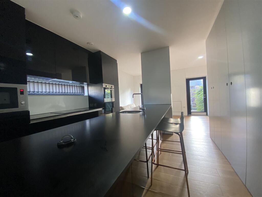 Kitchen.jpeg