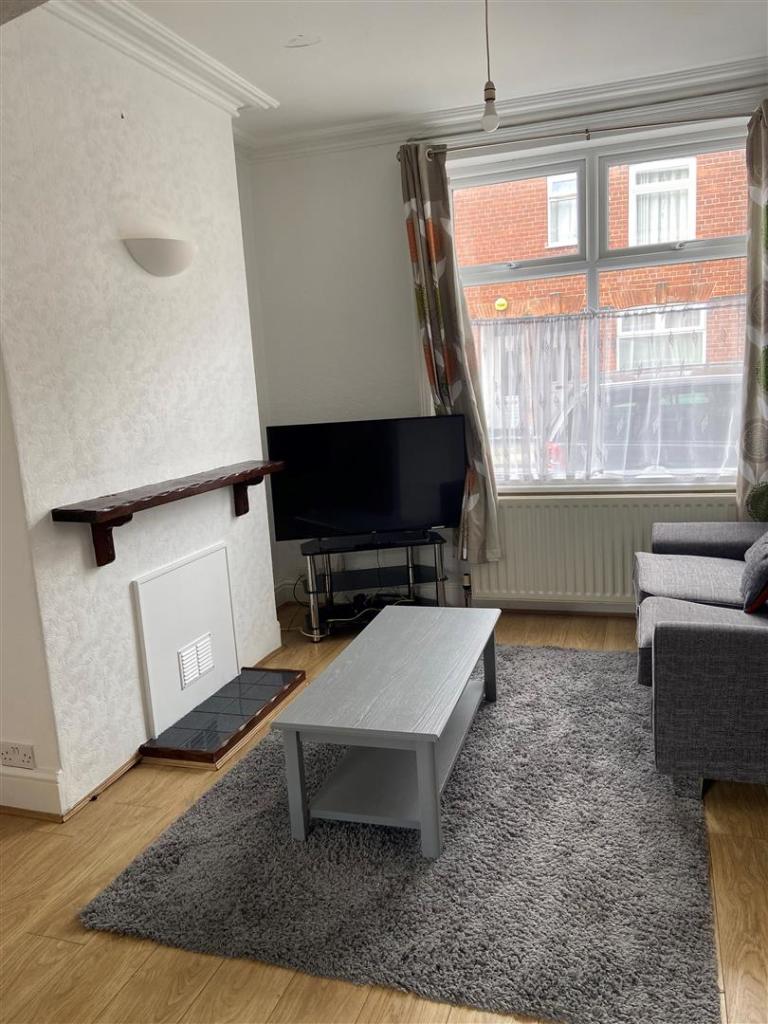 Living Room 1.JPG