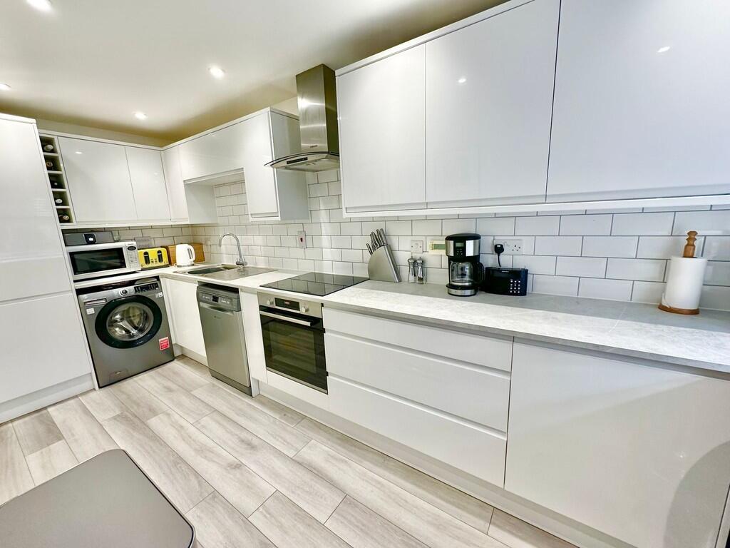 IMG-20250115-WA00...