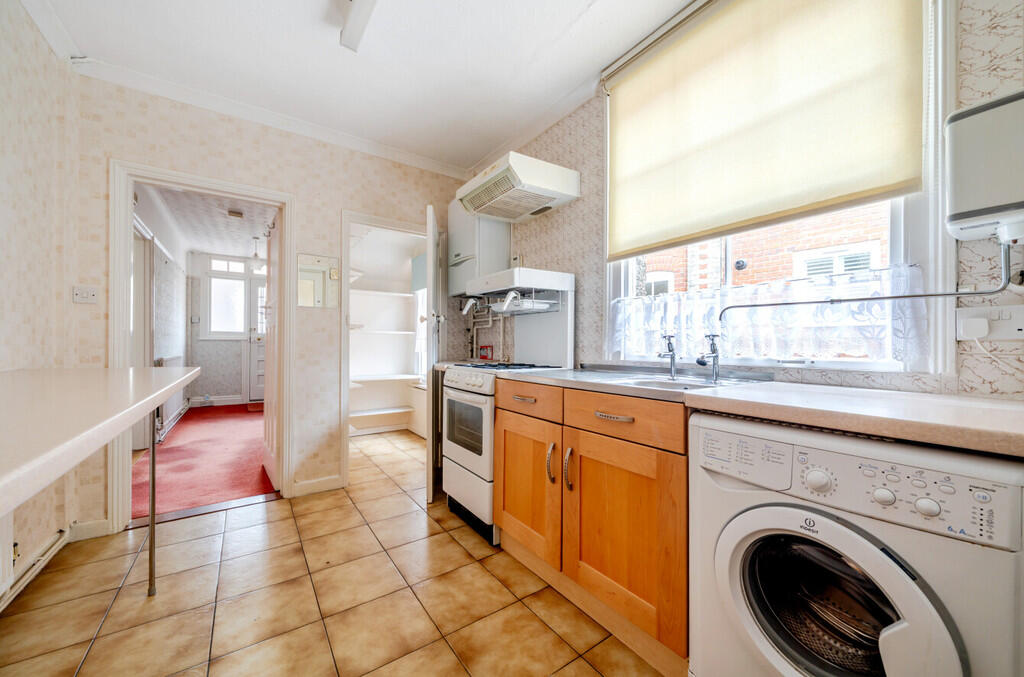 1363153-12-68e517...