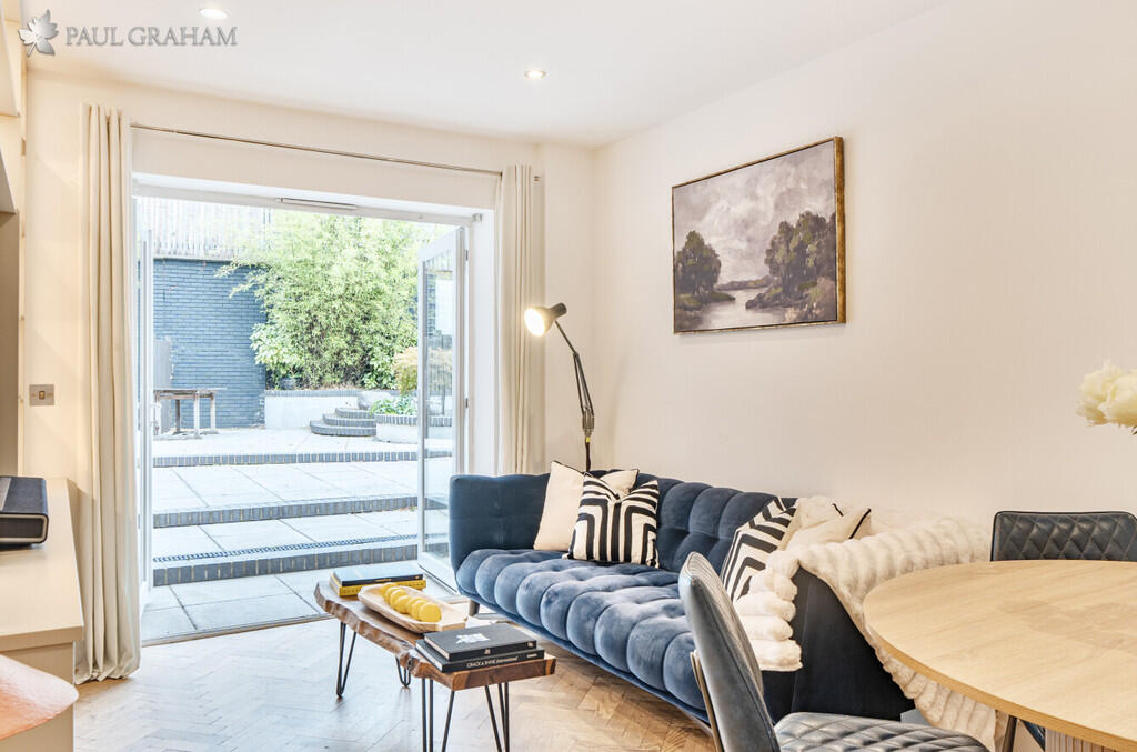 2cc53590-fa77-4a4...