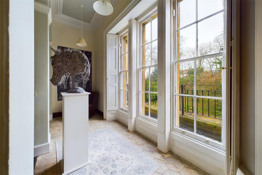 Rumwell Park, Wellington Road Rumwell, Taunton, TA