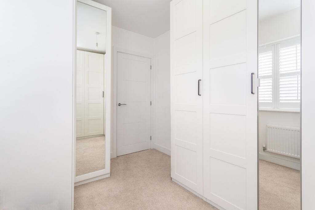 bedroom 3b