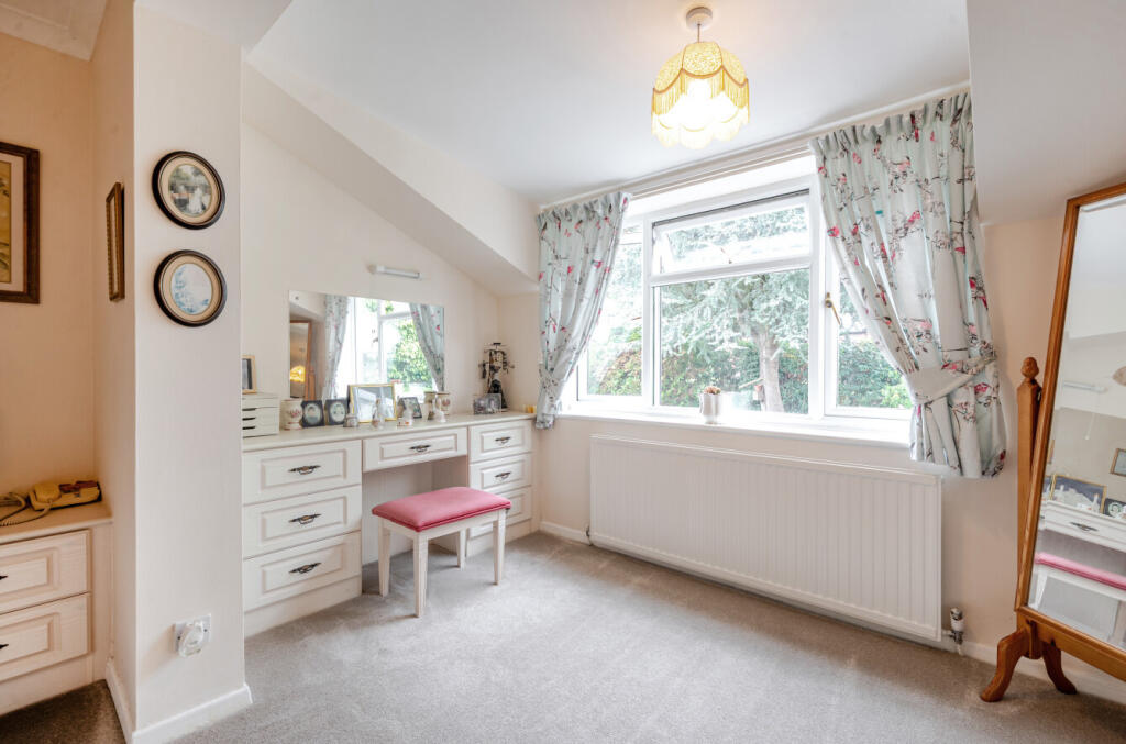 1349619-19-68beb9...