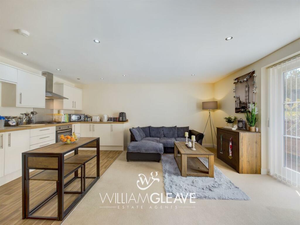 CAM01391G0-PR0071-ST