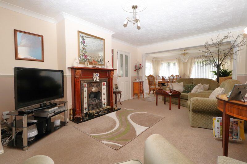 Living / Dining Room