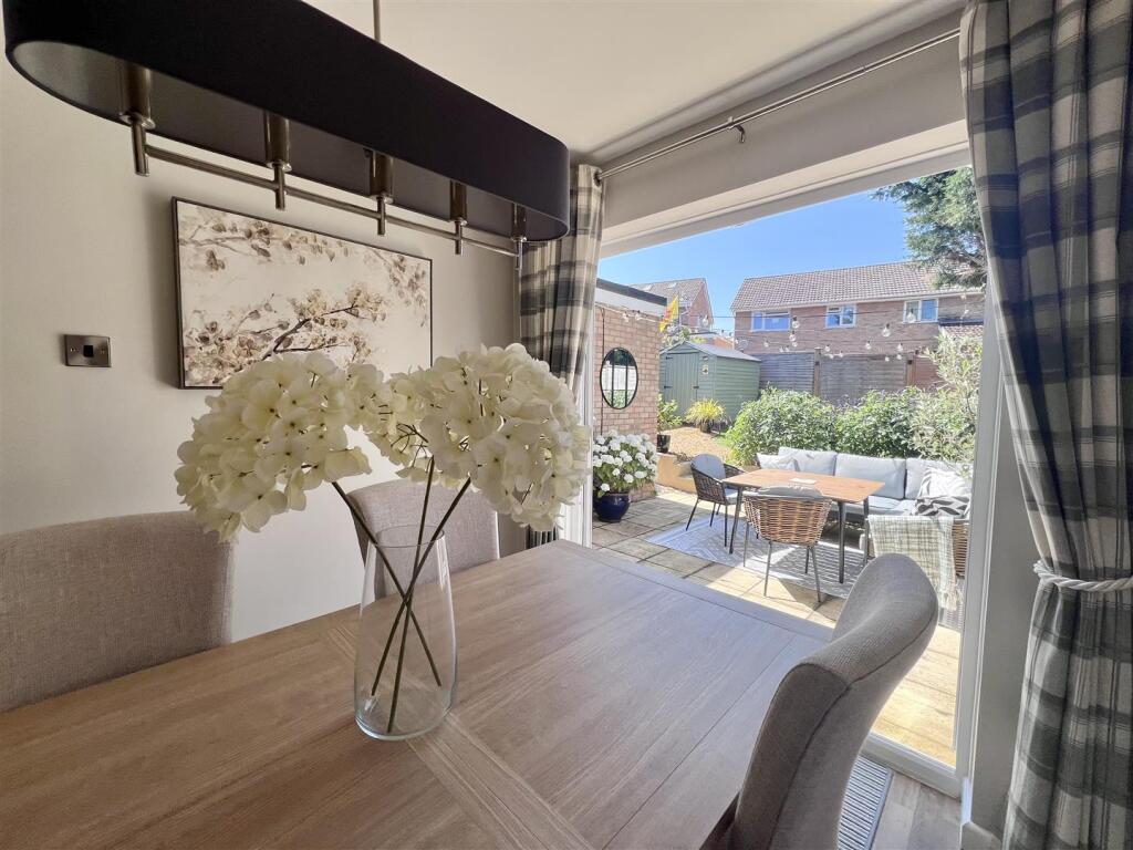 Dining Room into Garden