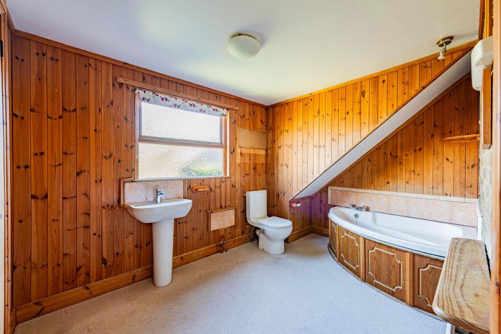 Bathroom (1)