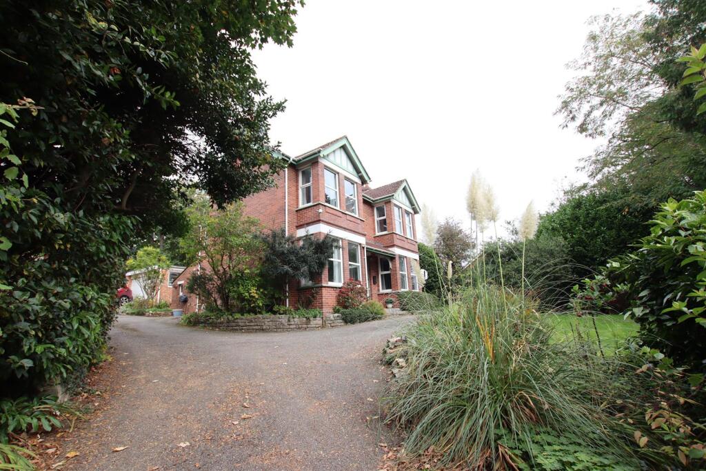 Front Elevation..JPG