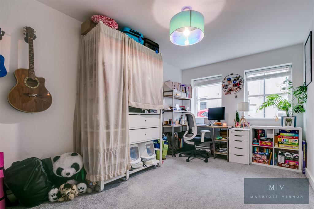 Stag Court 2 MV-18.jpg