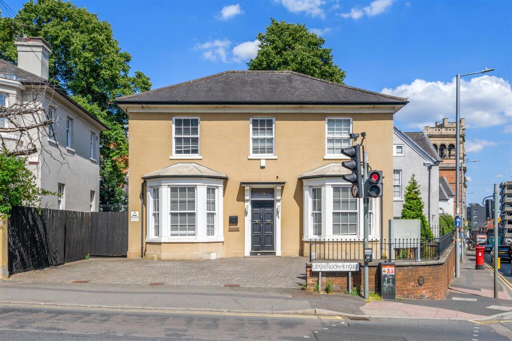 2 Clarendon St-Hi-8.jpg