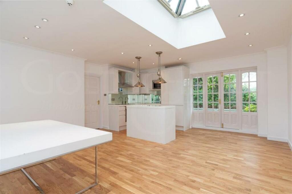 Kitchen-Living Room
