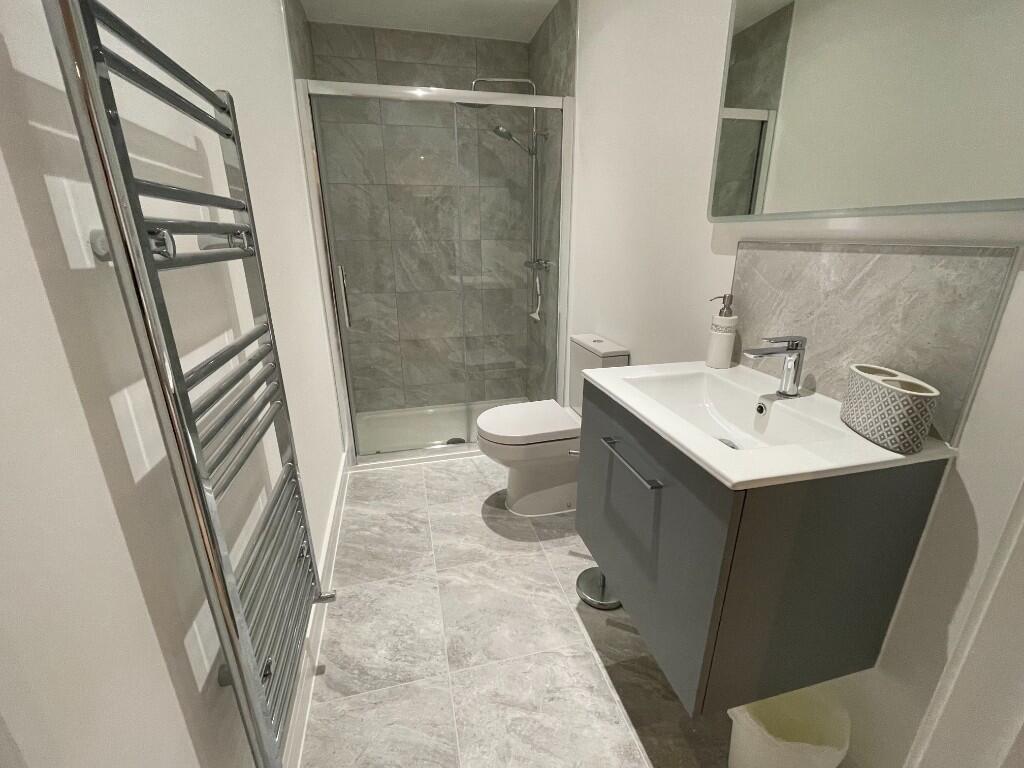 Bed 2 En-Suite