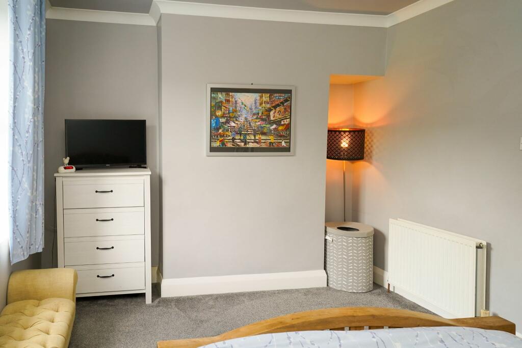 Photograph 28