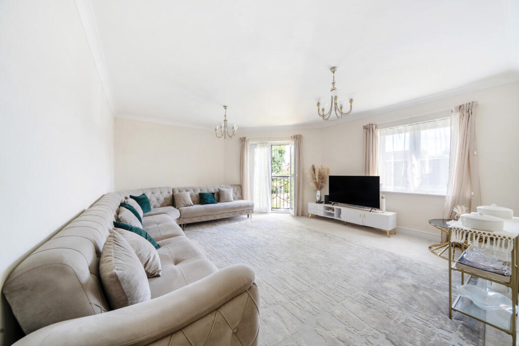 1321195-1-686cf85...