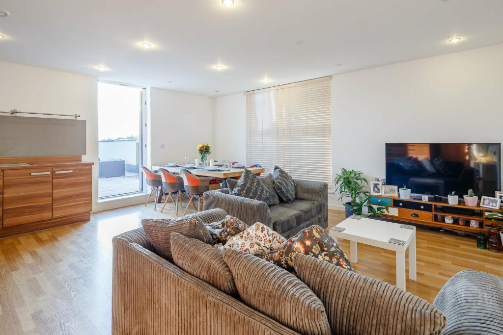 8473765-Interior02-800