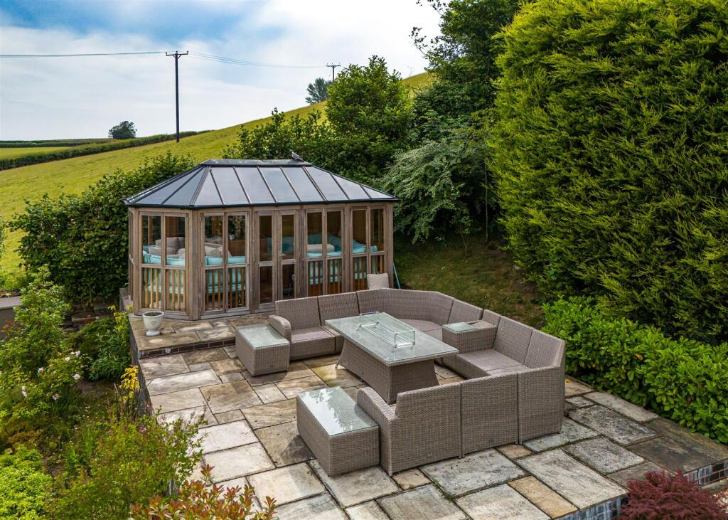 Sunny Bank-drone-02.jpg