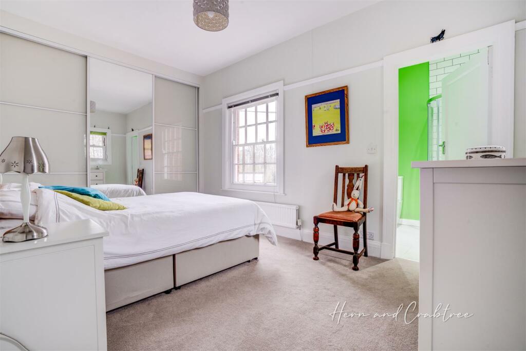 Queen Anne Square, Cardiff, HernCrabtree (32).jpg