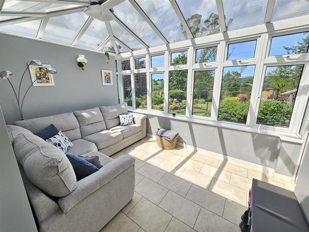 Garden Room.jpg
