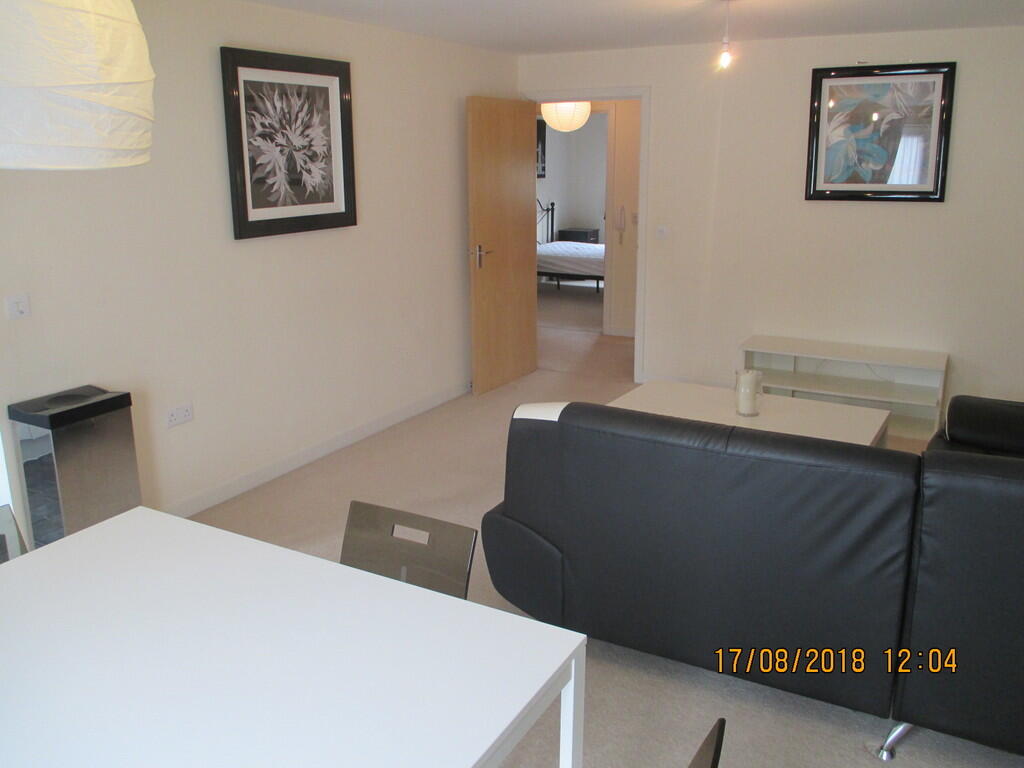 lounge 2