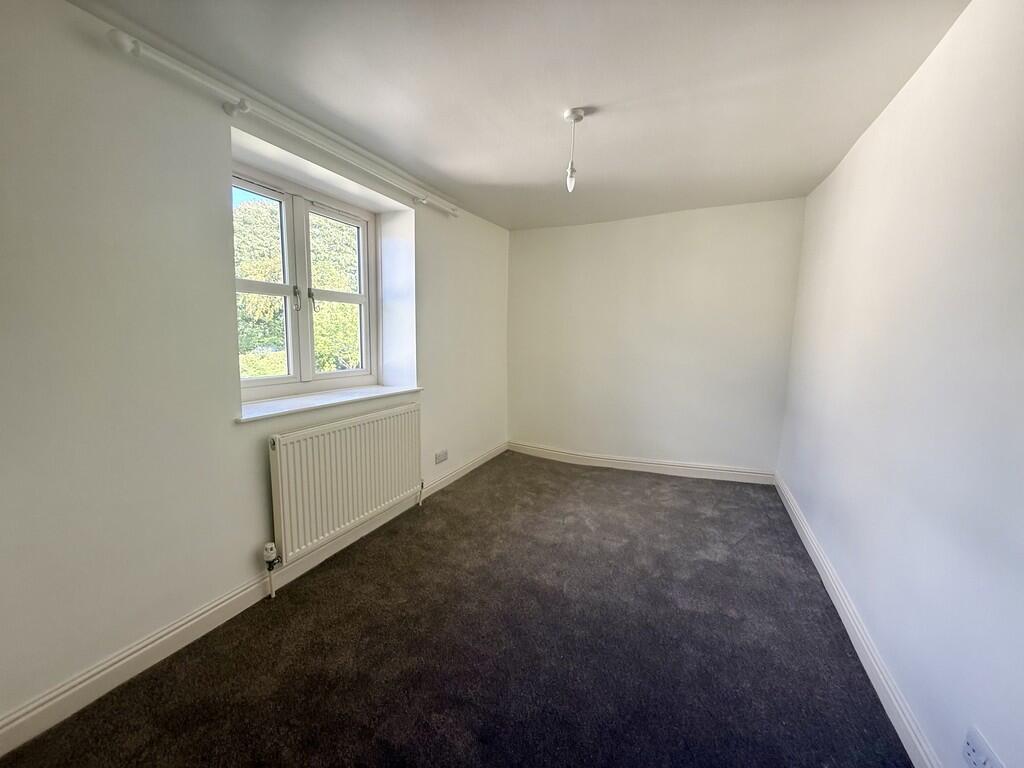 WICKERSLEYTOLETBE...