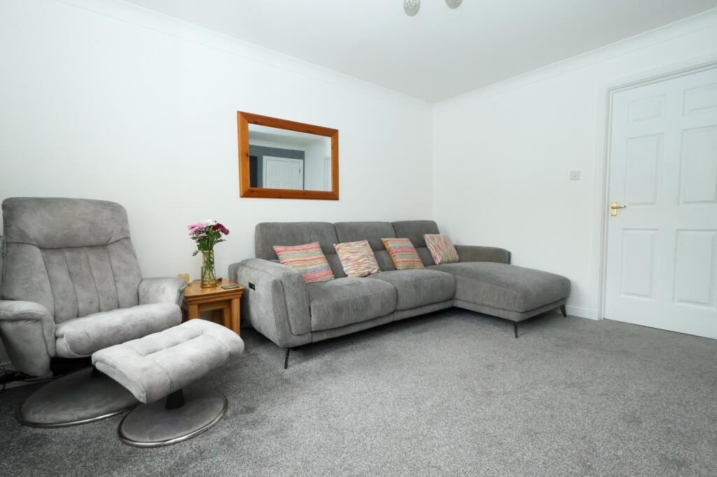 Lounge Additional