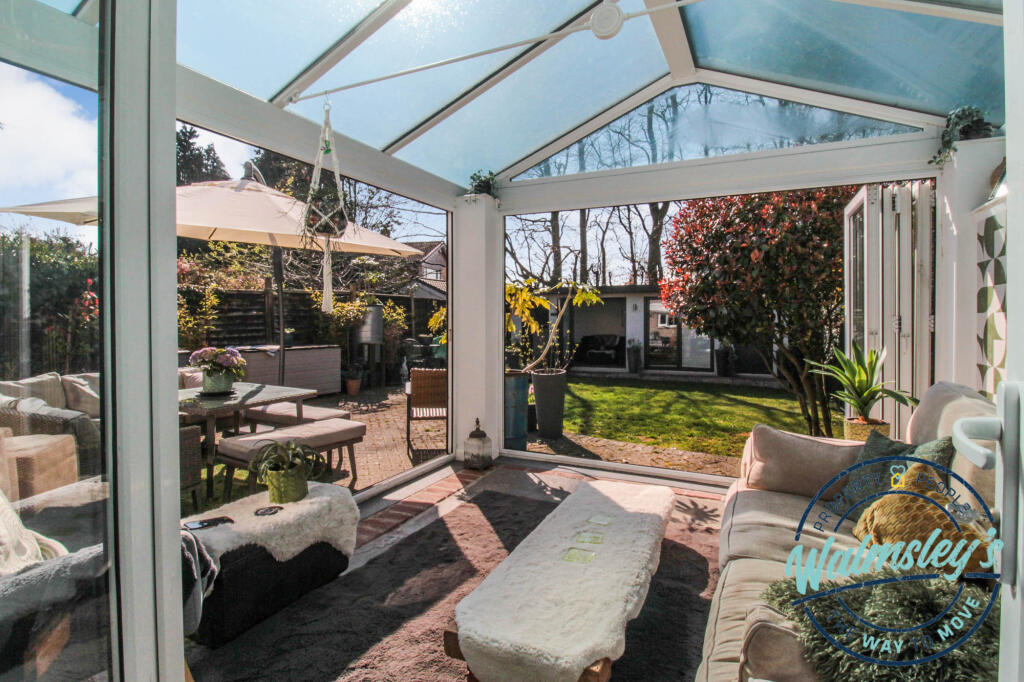 Garden room with bi folding doors