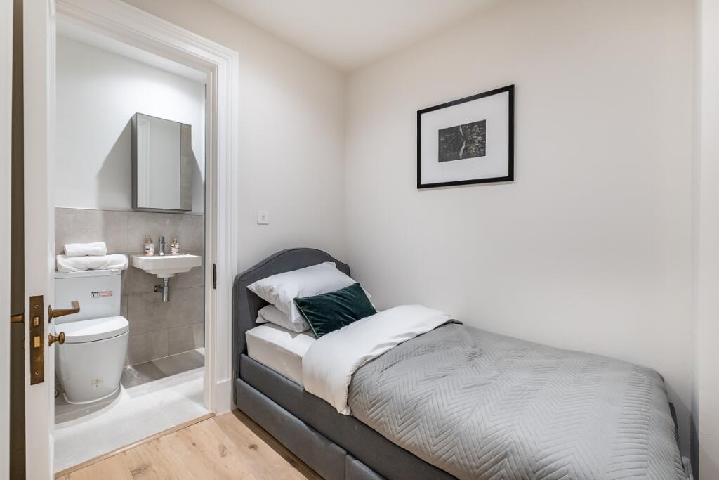 Ensuite 1