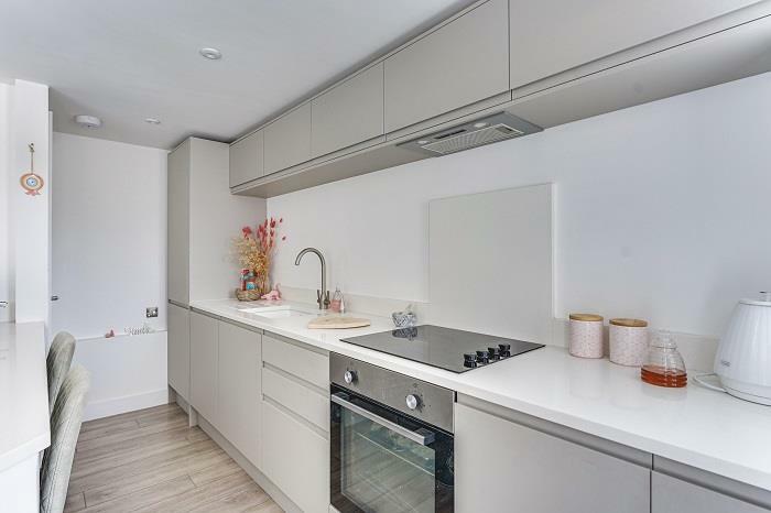 5 St George's Mews-2.jpg