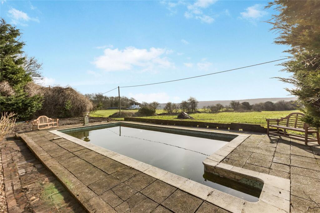 Swimming Pool/View