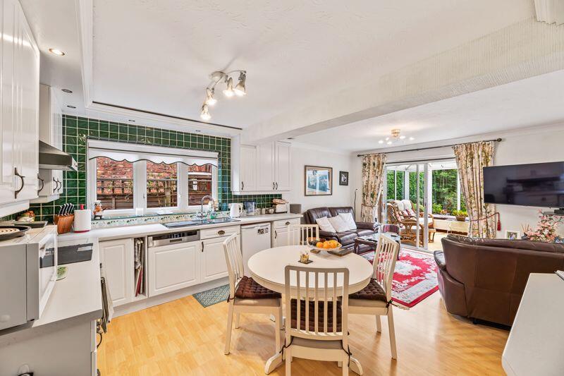 Kitchen/Sitting Room