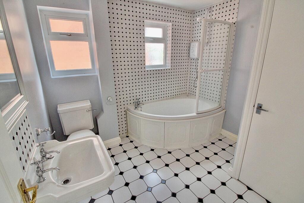 18. Family Bathroom