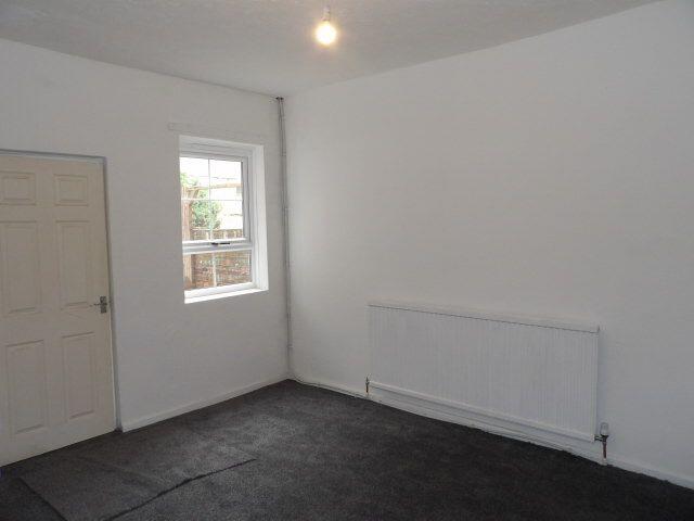 Photograph 5