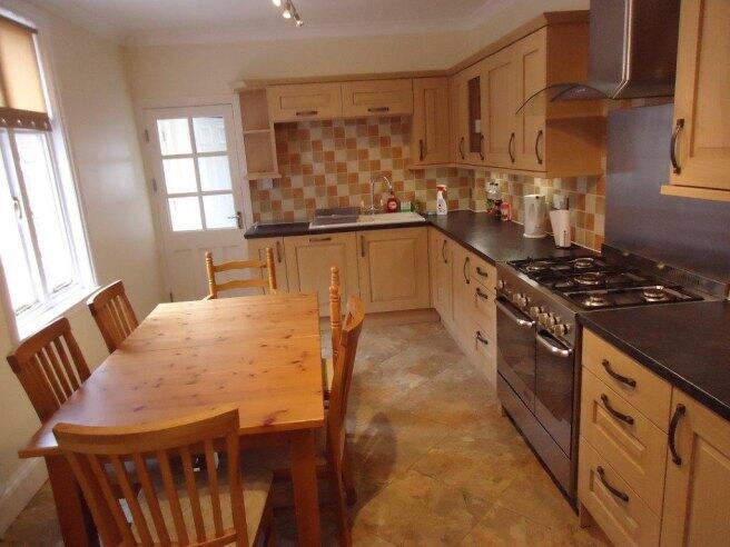 park-road-west-wv1-4pl-914568