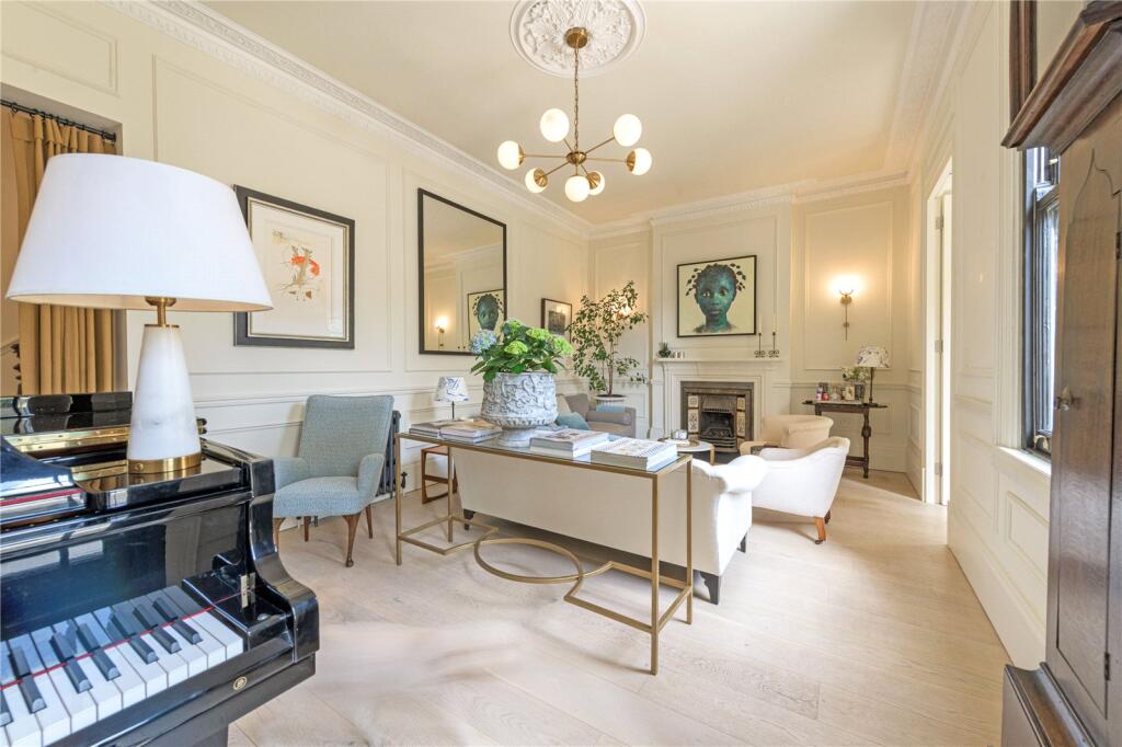 Drawing Room