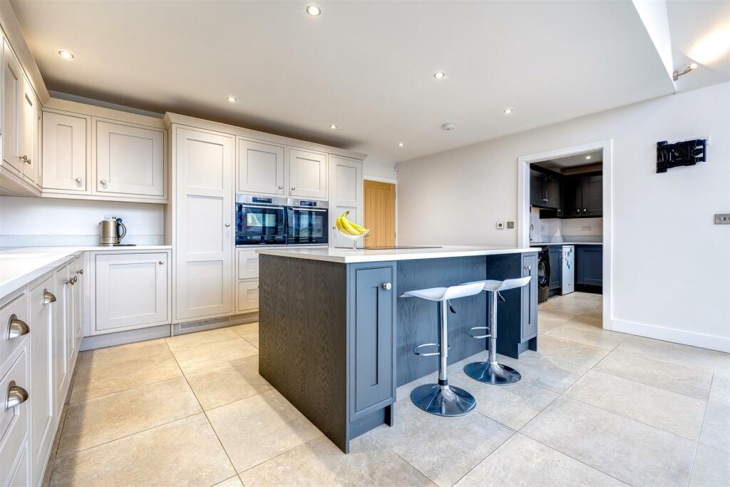 Hall Farm Close, Packington