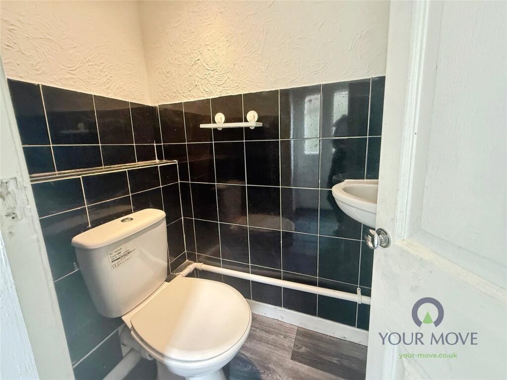 Ground Floor Wc